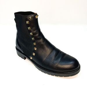 Valentino Garavani Rockstud Chelsea Boots EU 36 US 6 Black Studded Ankle Bootie